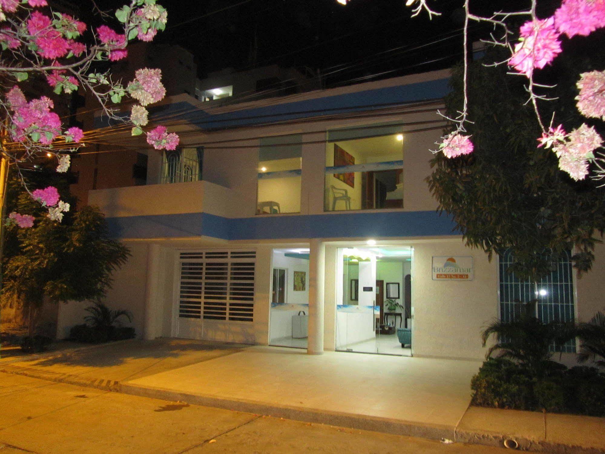 Brizzamar Hotel Santa Marta Kültér fotó